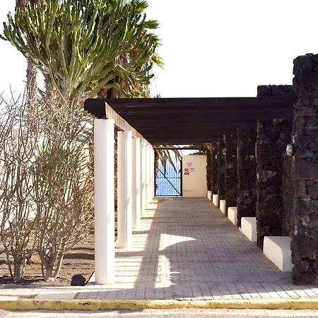 Precioso Bungalow A 150 Metros Del Mar. Apartment *