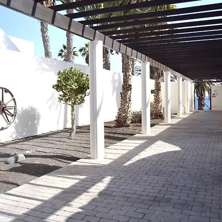 Precioso Bungalow A 150 Metros Del Mar. Apartamento